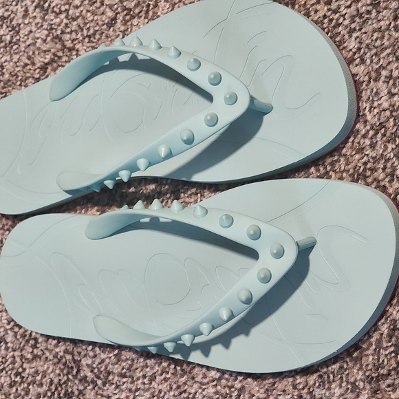 Christian Louboutin 'Loubi Donna' Flip Flop - Picture 1 of 6